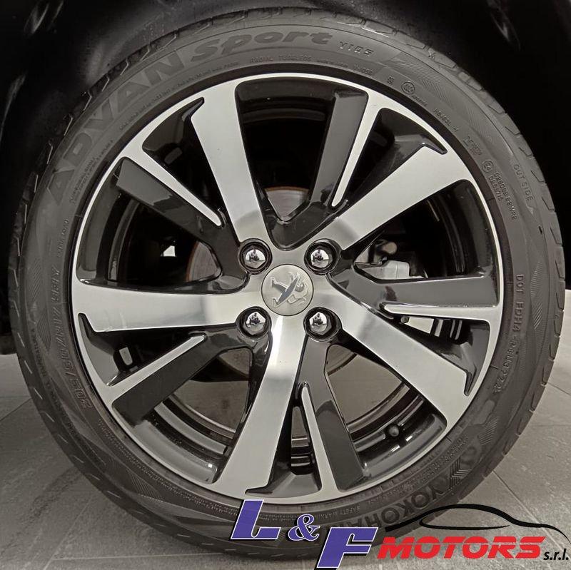 Peugeot 2008 BlueHDi 120 S&S Allure