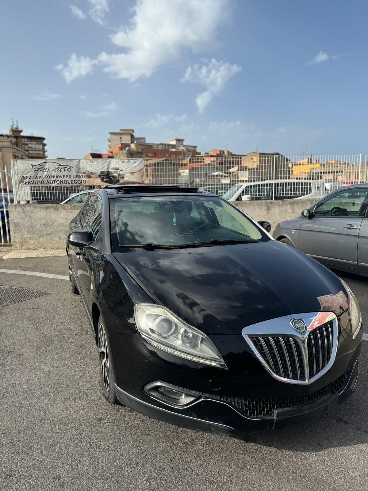 Lancia Delta 1.6 multijet 115cv cambio automatico