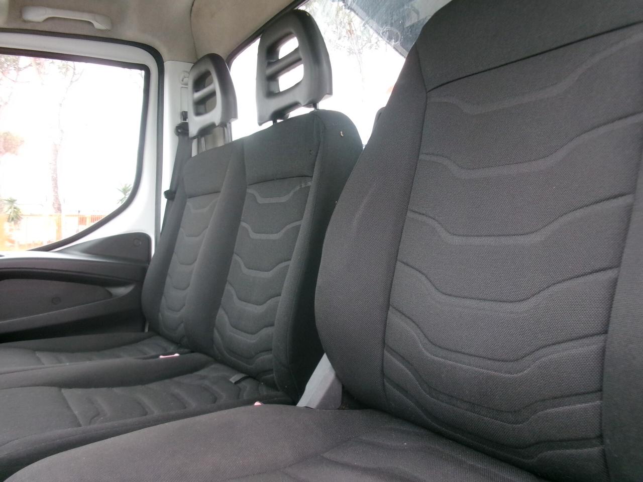 Iveco Daily 60C15 3000 150CV E5 RIBALTABILE TRILATERALE NUOVO PORTATA 27 QUINTALI