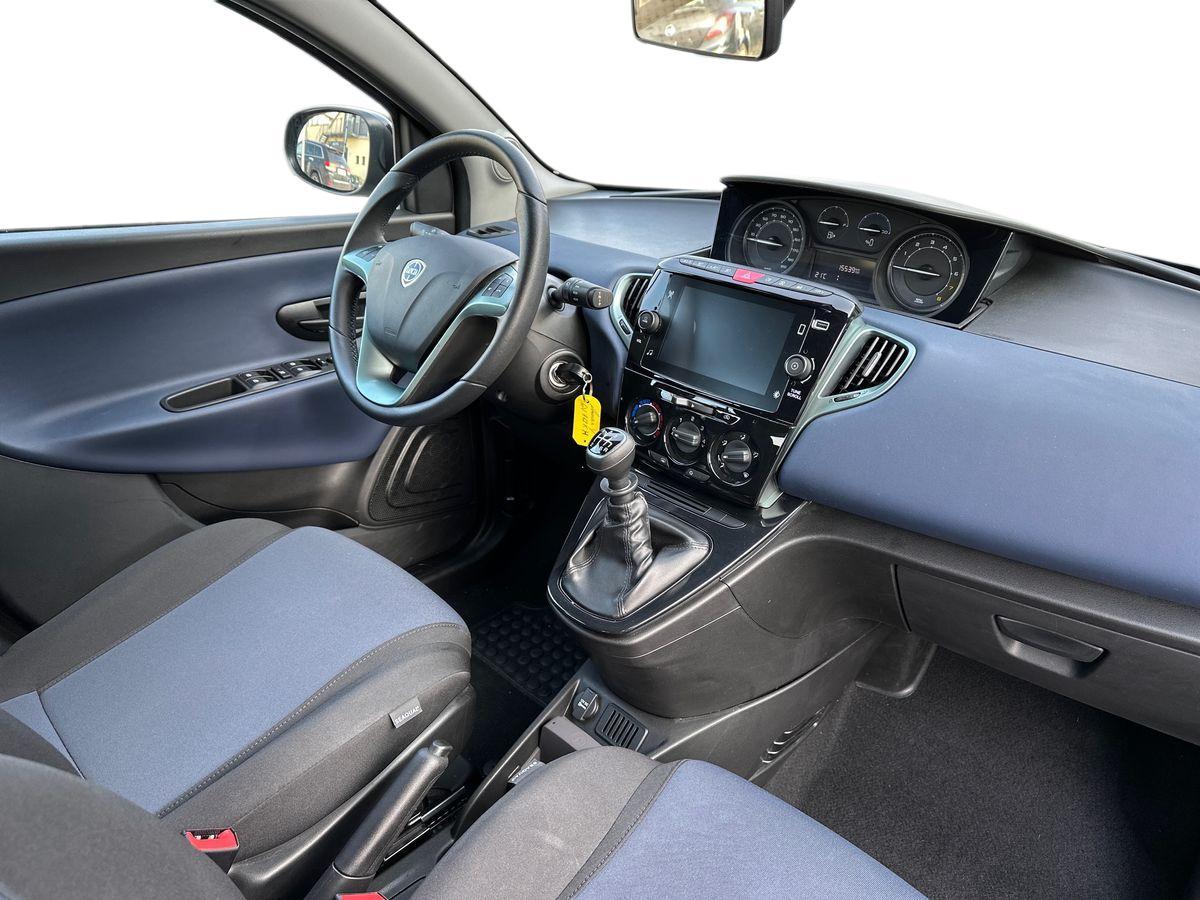 LANCIA Ypsilon III 2021 - Ypsilon 1.0 firefly hybrid Platino s&s 70cv
