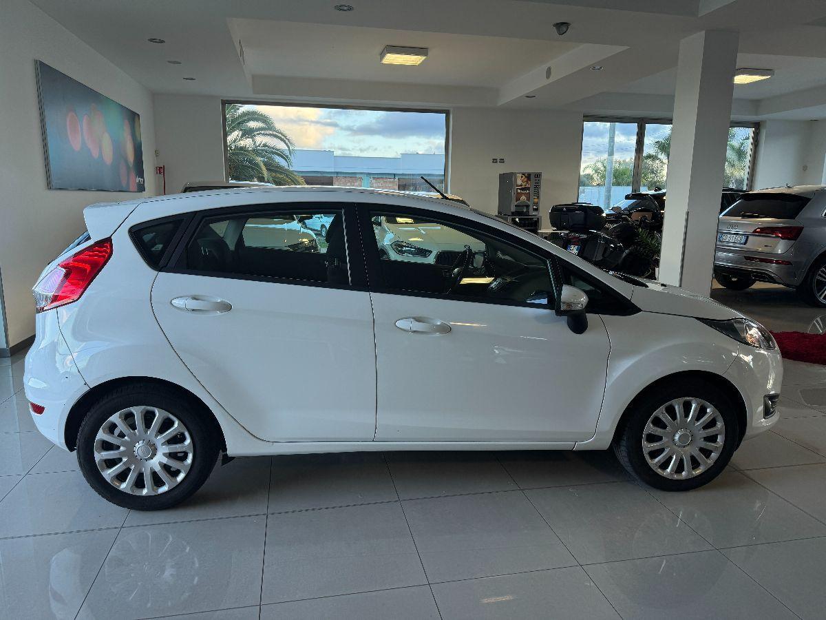 FORD Fiesta 1.5 TDCi 75CV 5p. 120.000 Km