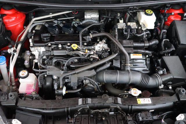 TOYOTA Yaris 1.5 Hybrid 5 porte Premiere Italiana Ufficiale