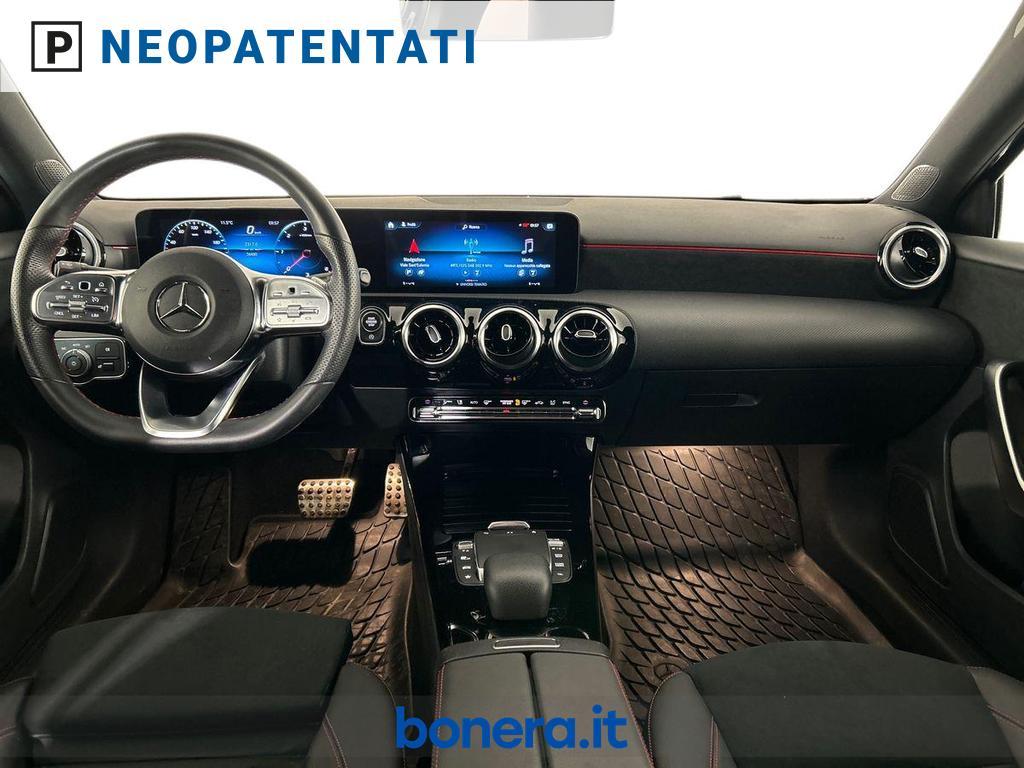Mercedes Classe A 180 180 D Premium 8G-DCT