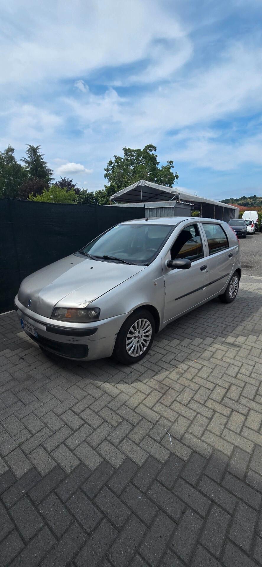 Fiat Punto 1.2 8 valvole 60cv euro 3