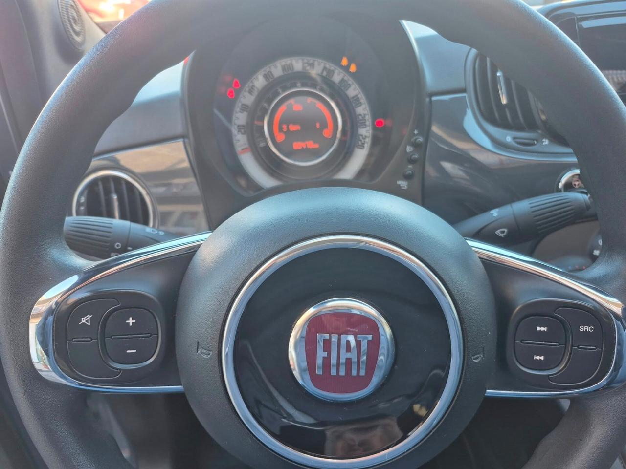 Fiat 500 C 1.0 Hybrid Dolcevita N-U-O-V-I-S-S-I-M-A----