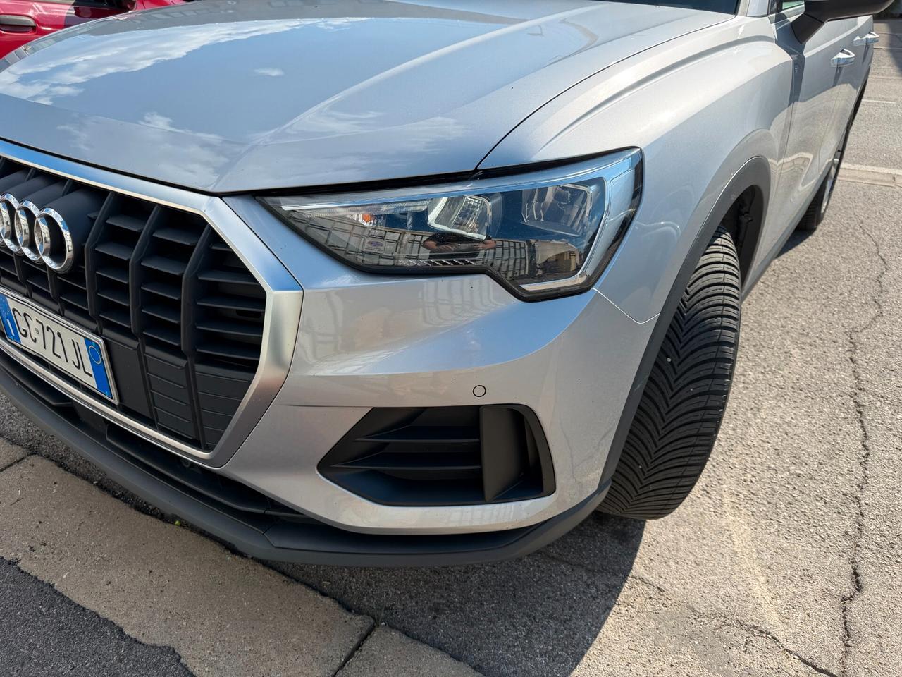 Audi Q3 35 TDI S tronic Business virtual nuovo modello