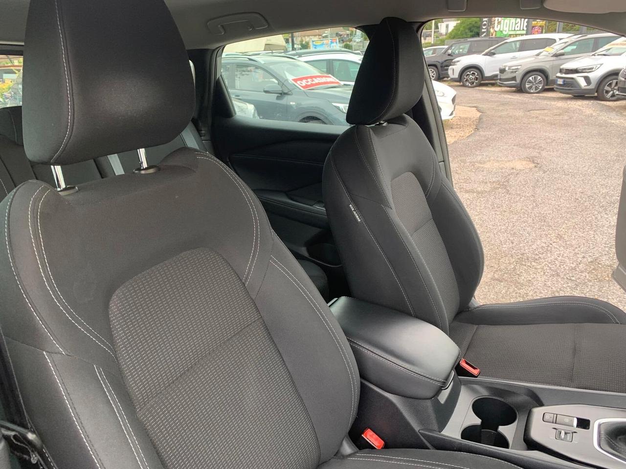 Nissan Qashqai MHEV 140 CV Business
