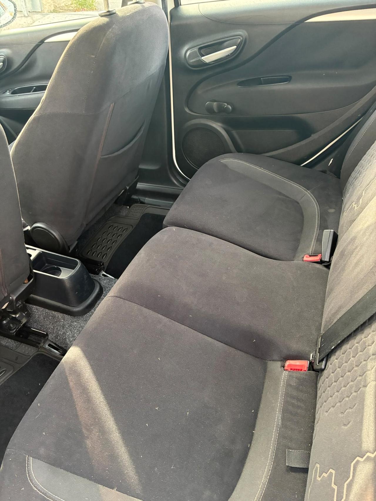 Fiat Punto 1.3 MJT II 75 CV 5 porte Lounge