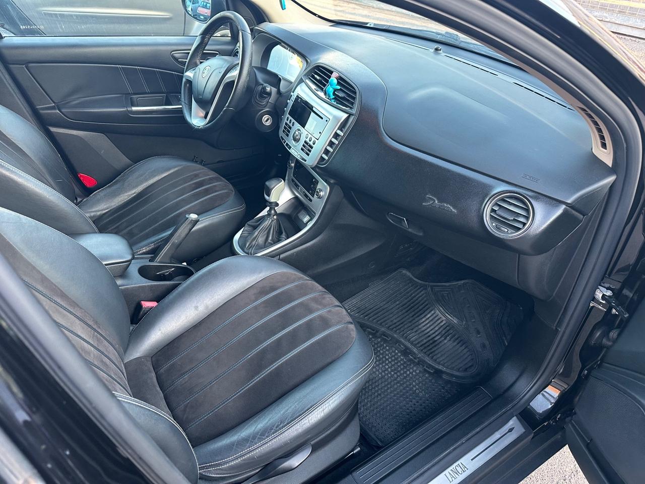 Lancia Delta 1.6 MJT DPF Platino