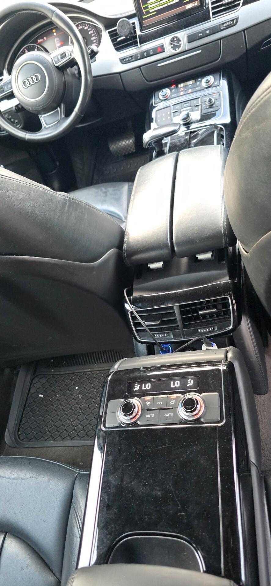 Audi A8 3.0 TDI 250 CV quattro tiptronic