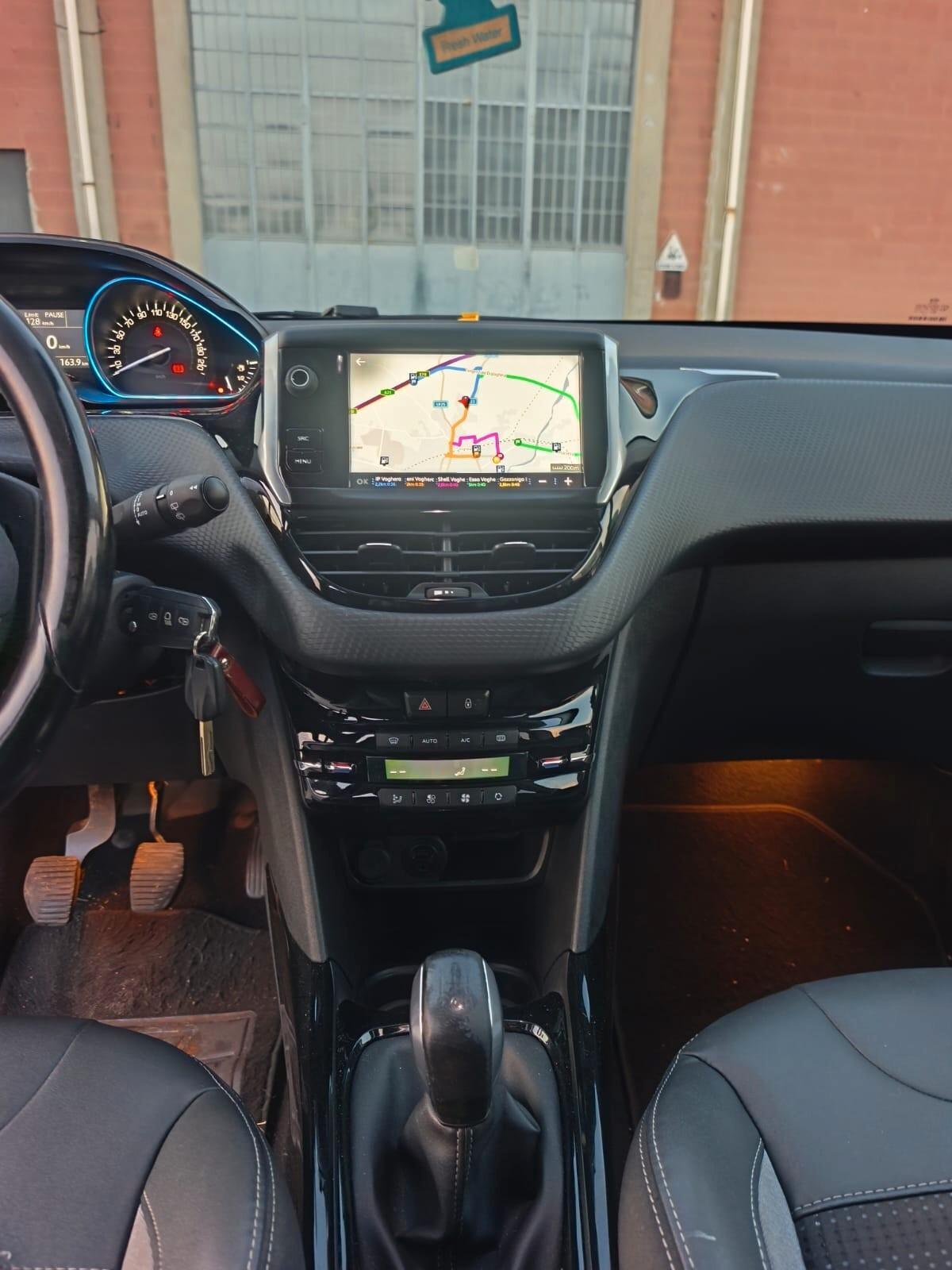 Peugeot 2008. 2017---1.6 Diesel
