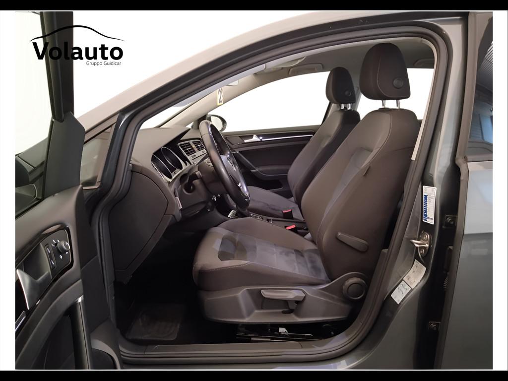 VOLKSWAGEN Golf VII 2017 5p - Golf 5p 1.5 tgi Executive 130cv dsg