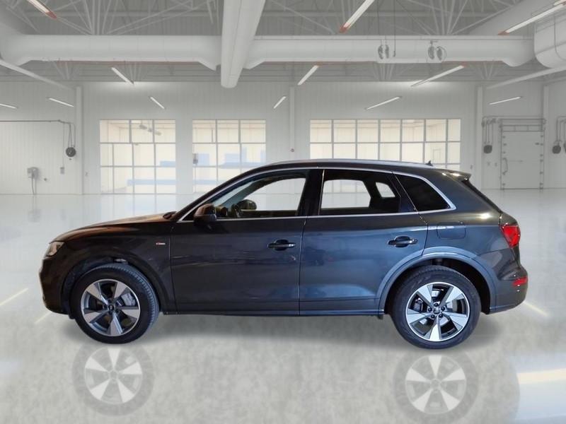 AUDI Q5 55 TFSI e Business quattro S tronic