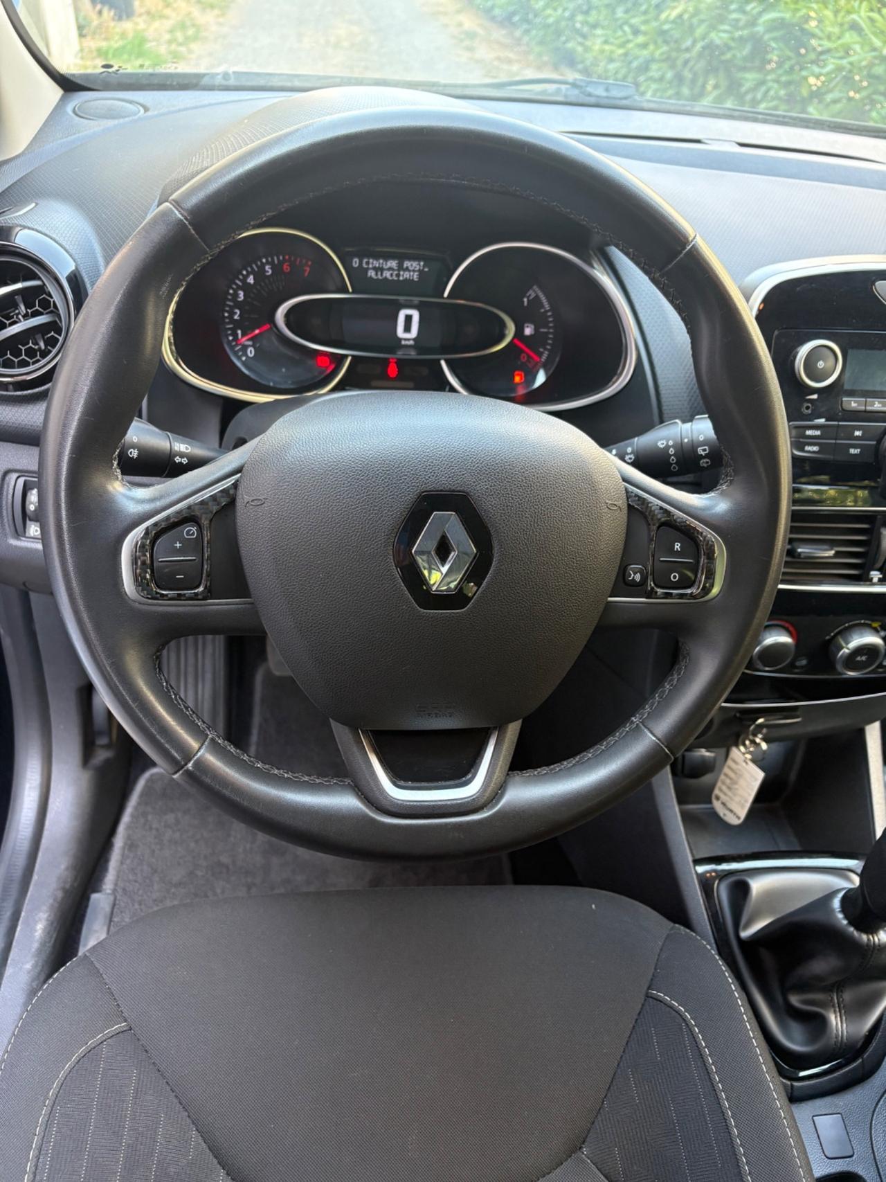 Renault Clio 1.2 75CV 5 porte Life limited