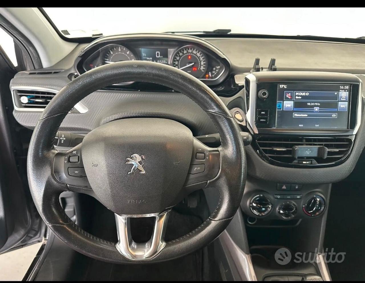 Peugeot 2008 BlueHDi 100 Allure