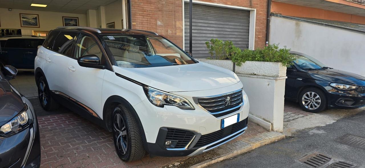 Peugeot 5008 BlueHDi 130 S&S Allure