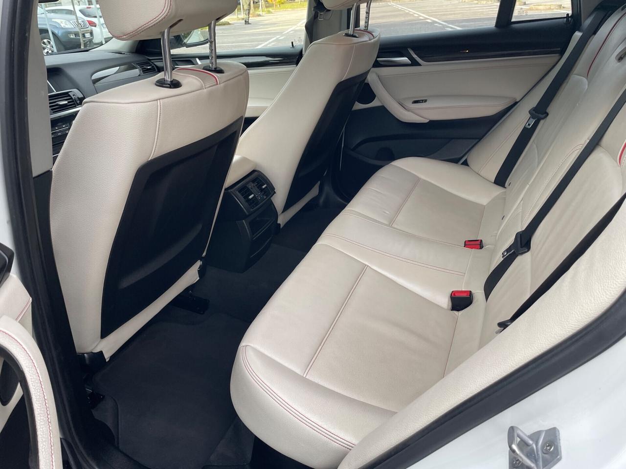 Bmw X4 xDrive20d xLine*Gancio traino*Pelle*Navi*Tetto*