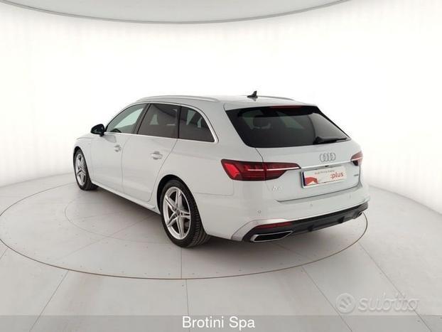 Audi A4 Avant 40 TDI S tronic S line edition