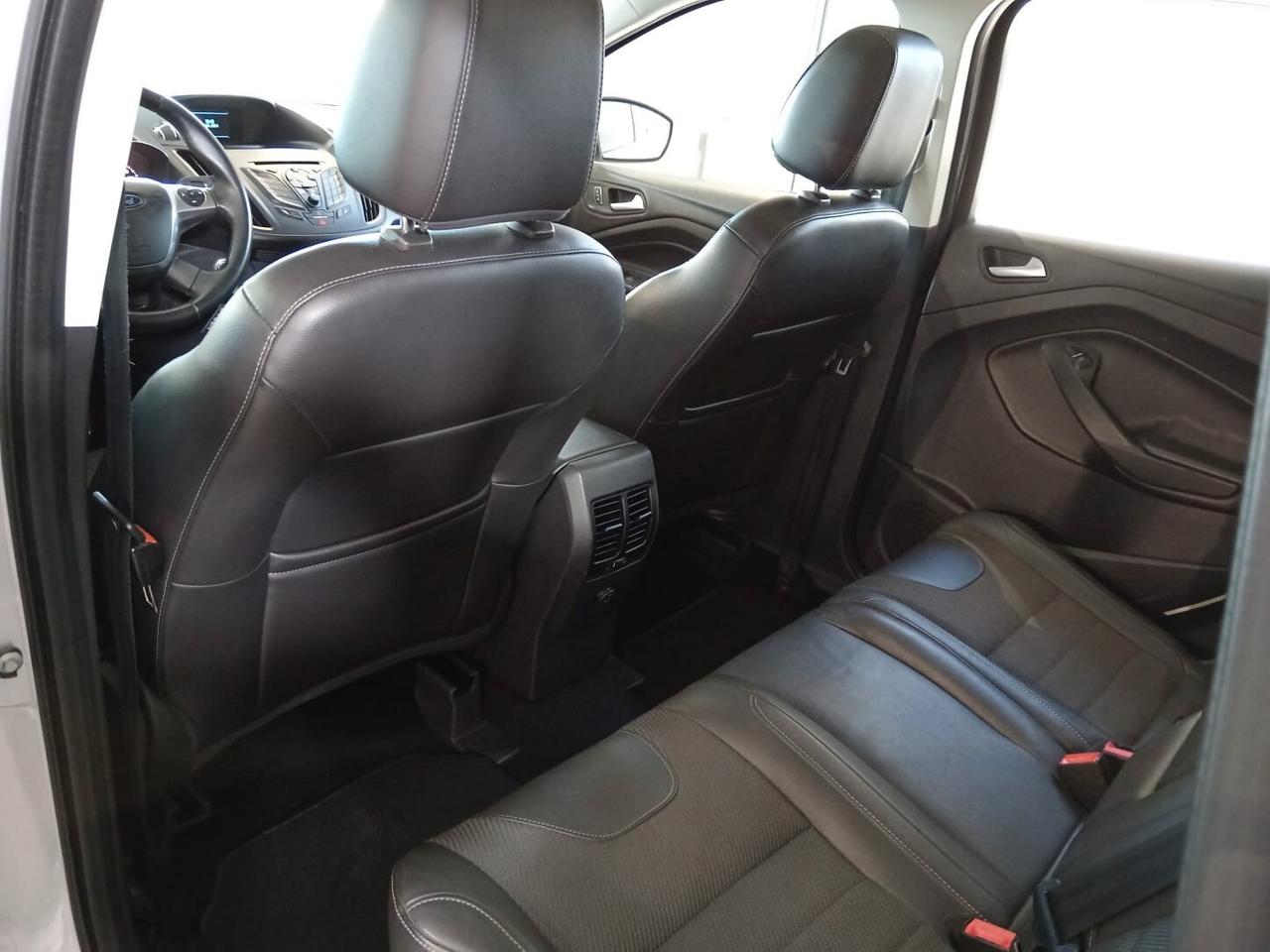 Ford Kuga X 1.997cc TDCi 163Cv (120KW) 4X4