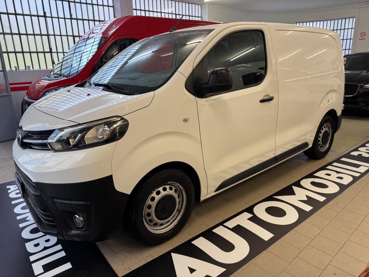 Toyota Proace 1.6D 95CV PC-TN Furgone Compact 4p.10q Comfort