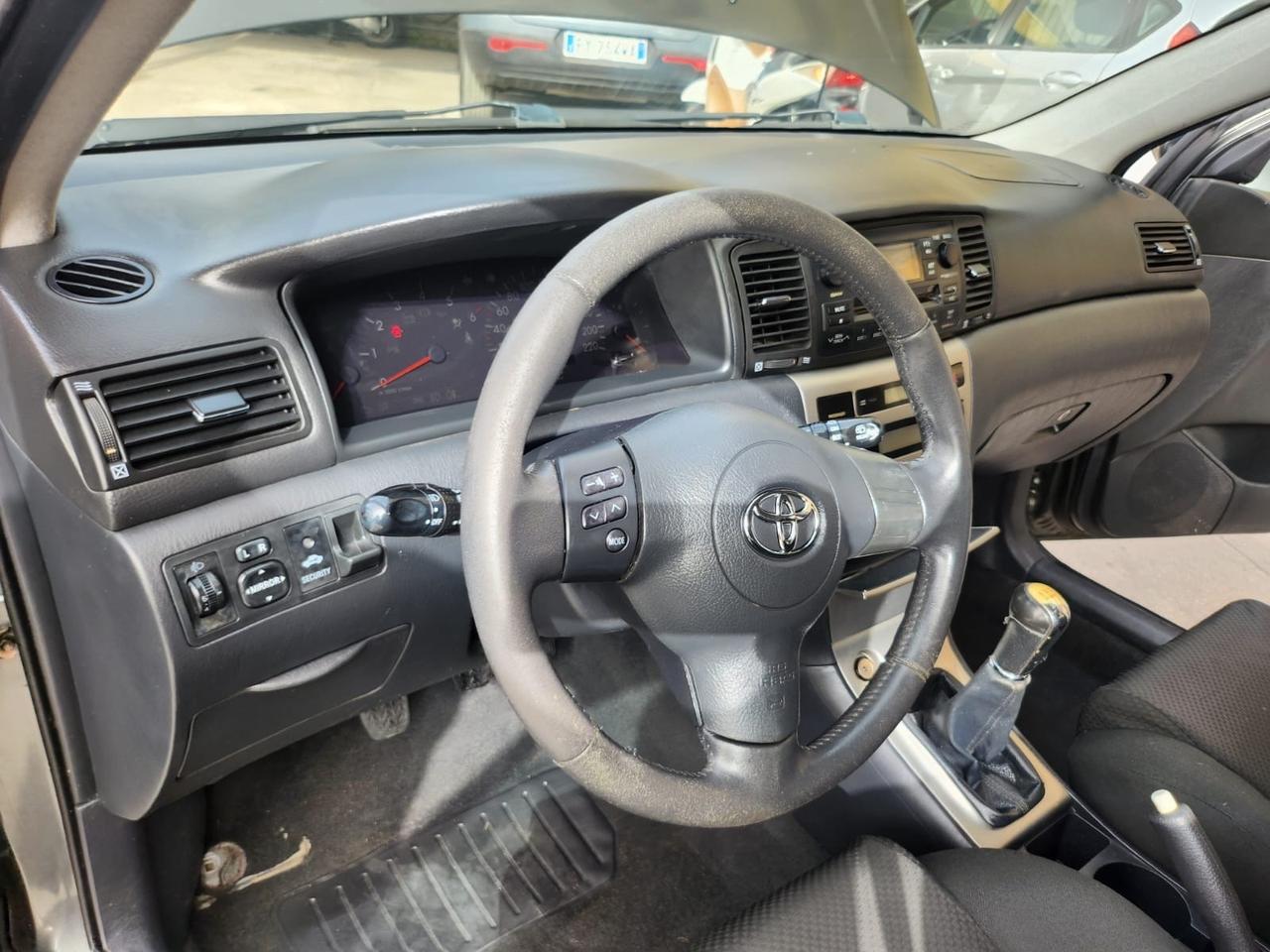 Toyota Corolla 1.4 D-4D 5 porte Sol