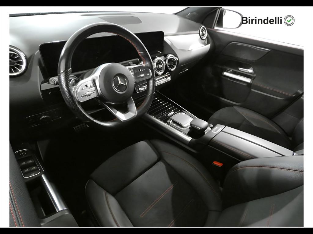 Mercedes-Benz GLA (H247) - GLA 180 d Automatic Premium