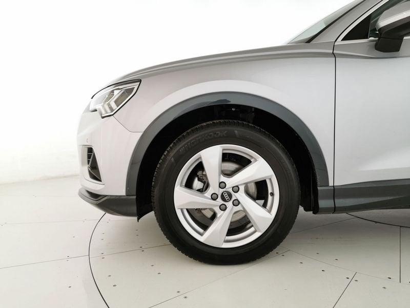 Audi Q3 35 2.0 tdi Business Advanced s-tronic