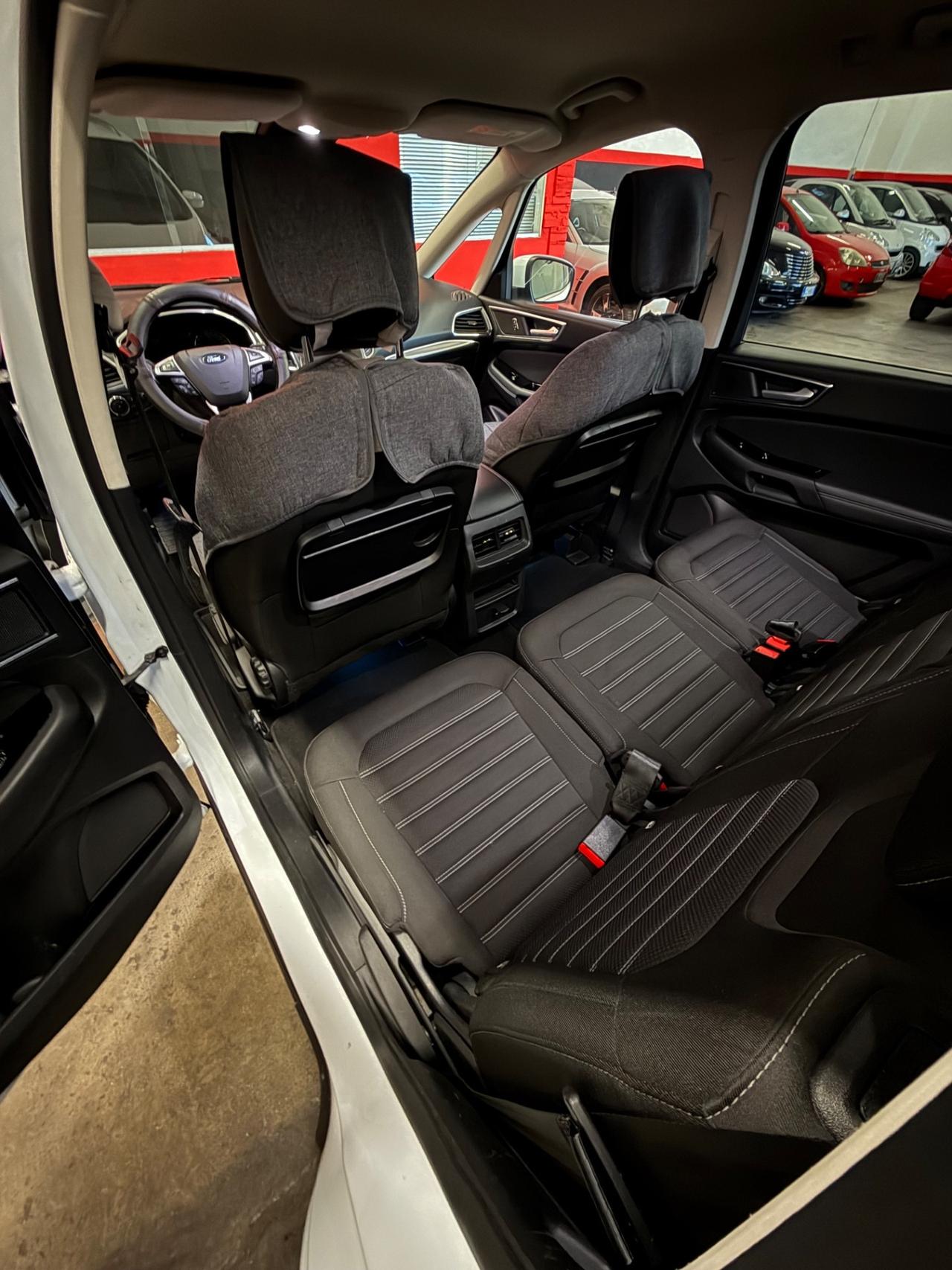 Ford Galaxy 7posti con gancio traino