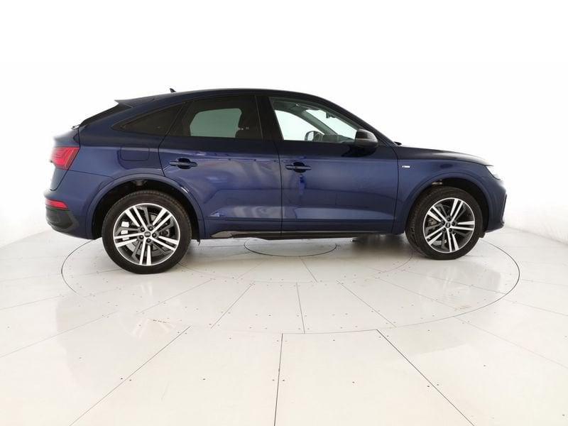 Audi Q5 Sportback 40 2.0 tdi mhev 12V S line quattro s-tronic
