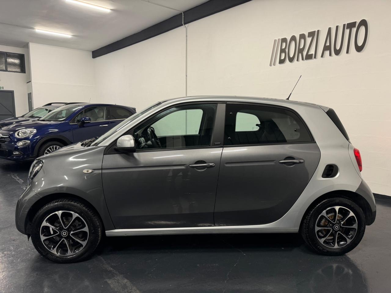 Smart ForFour 70 1.0 twinamic Passion UNIPRO!!