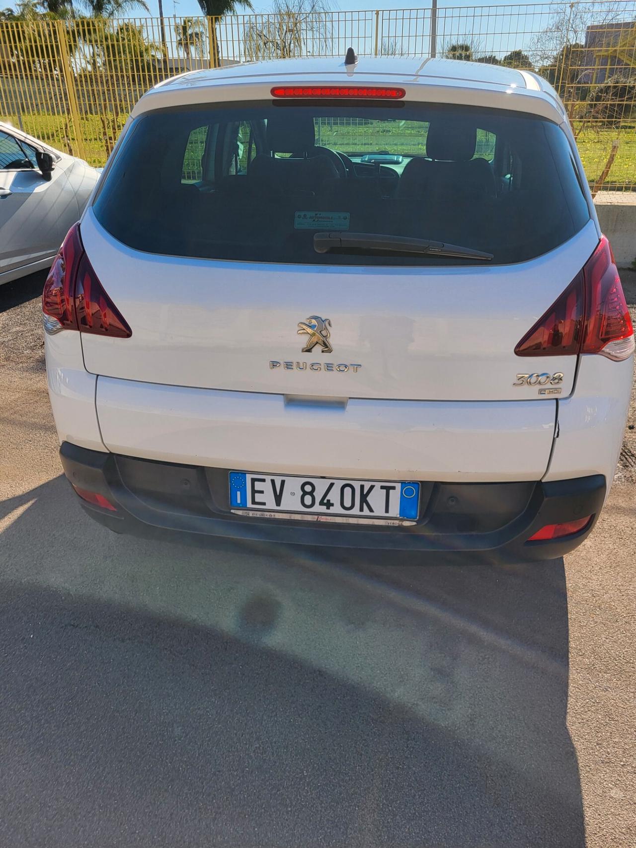 Peugeot 3008 1.6 HDi 115CV Allure