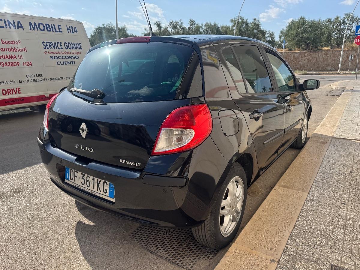 RENAULT CLIO 1.5 dCi 85 CV 5p. Le Iene