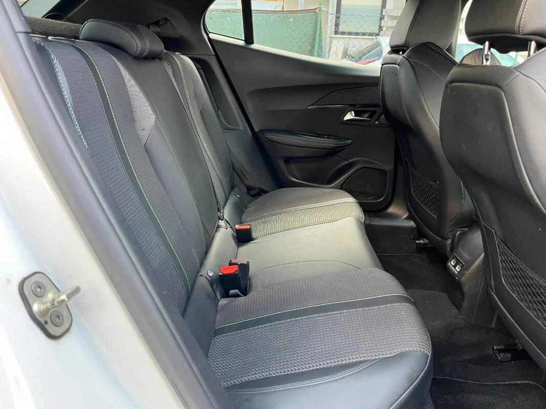 Peugeot e-2008 E- GT Pack 100kW