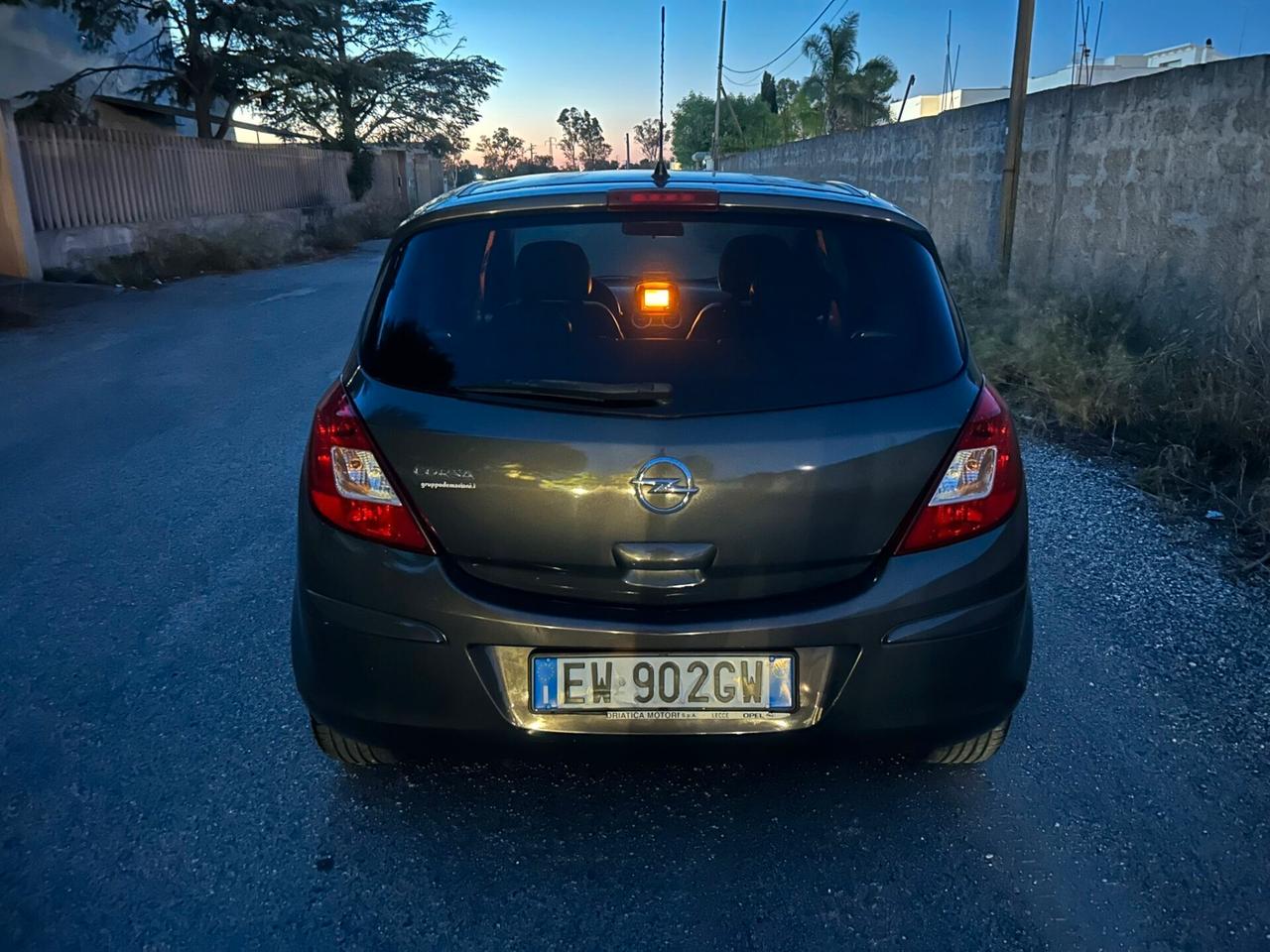 Opel Corsa 1.2 5 porte Edition GPL