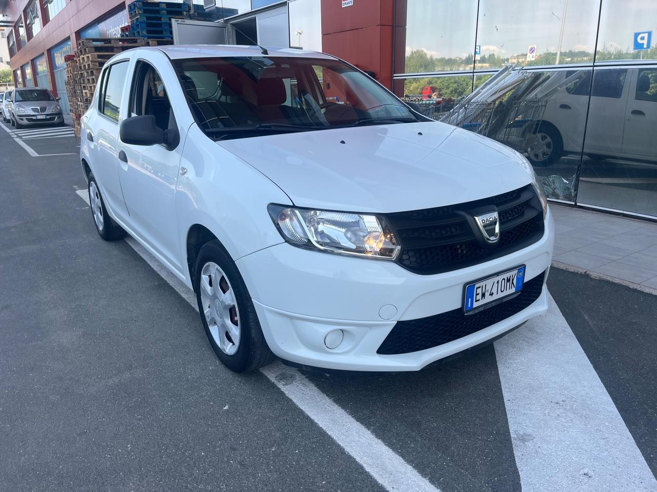Dacia Sandero 1.2 GPL 75CV Ambiance 2014 177.000 KM