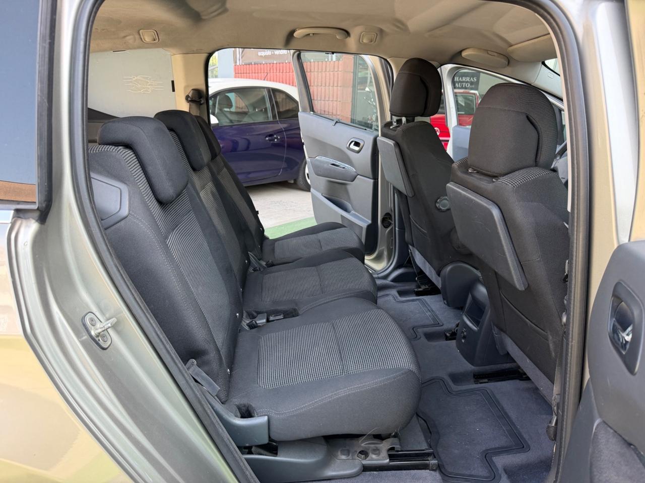 Peugeot 5008 1.6 HDi 110CV Premium