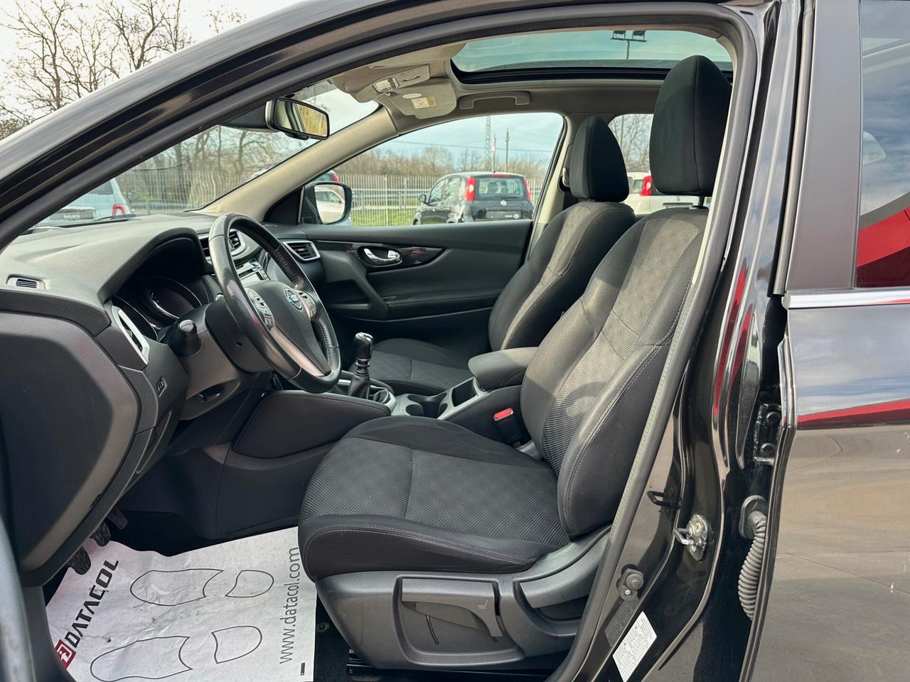 Nissan Qashqai 1.5 dCi N-Connecta 360°