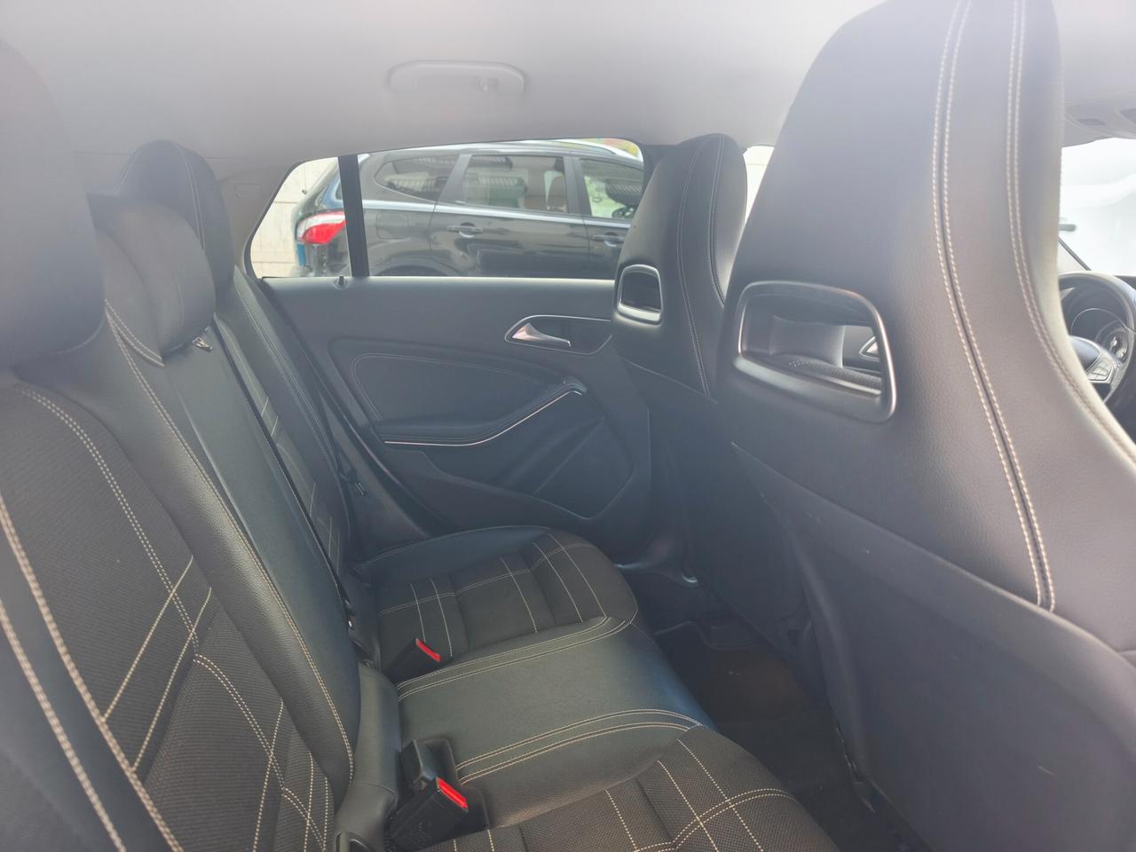 Mercedes CLA 200d 136cv Automatic Sport 2016