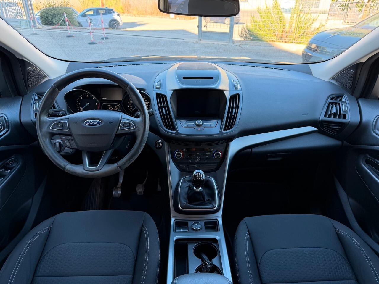 Ford Kuga 1.5 TDCI 120 CV S&S 2WD ST-Line