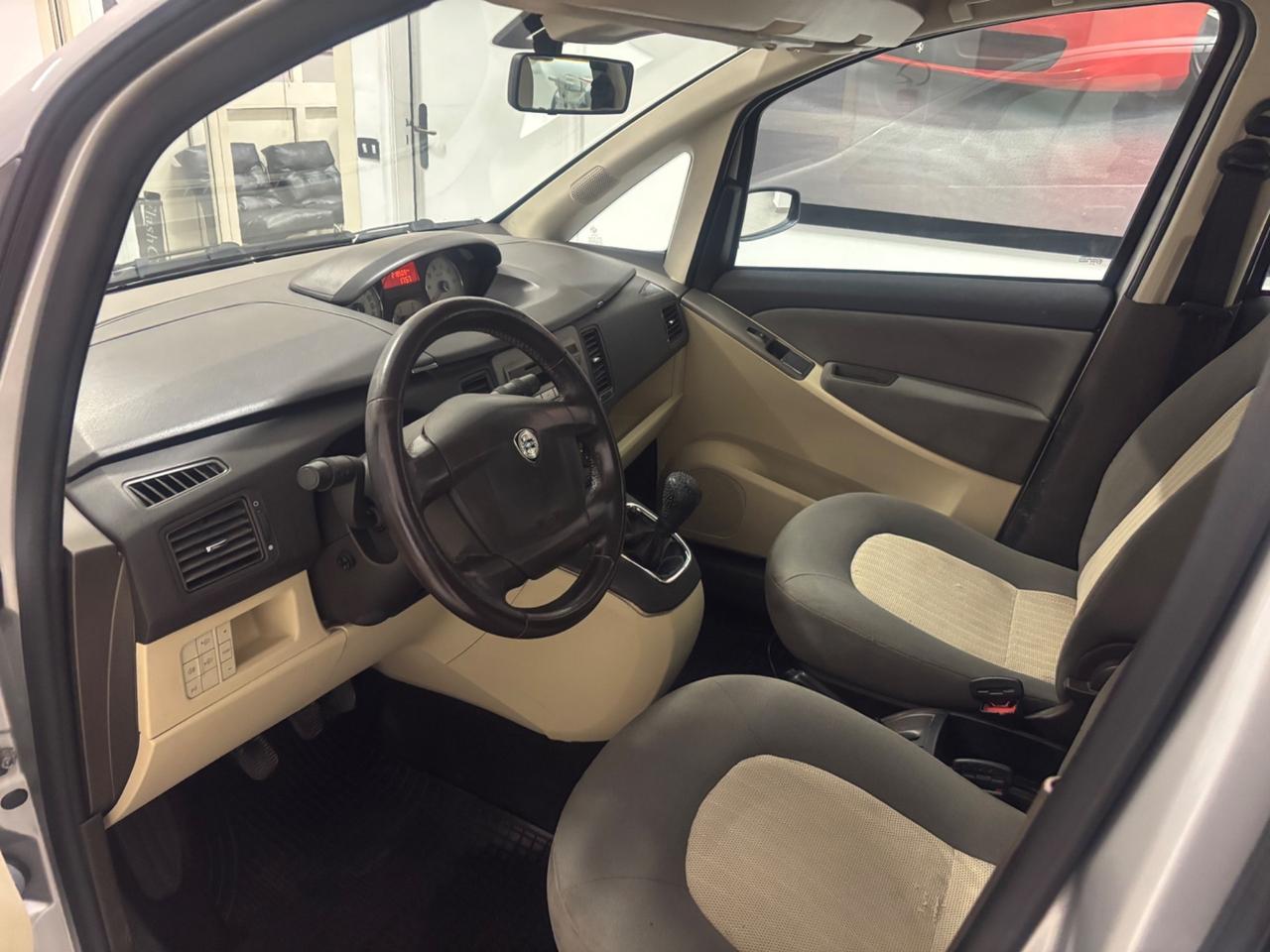 Lancia MUSA 1.3 Multijet 16V 90 CV Platino Plus