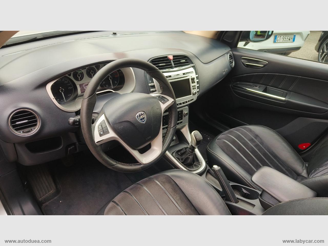 LANCIA Delta 1.4 T-Jet 150 CV Platino