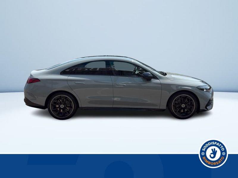 Mercedes-Benz CLA 200 Automatic 4Matic Coupé AMG Line