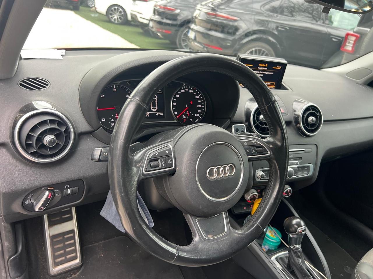 Audi A1 1.6 TDI 116 CV S tronic Admired