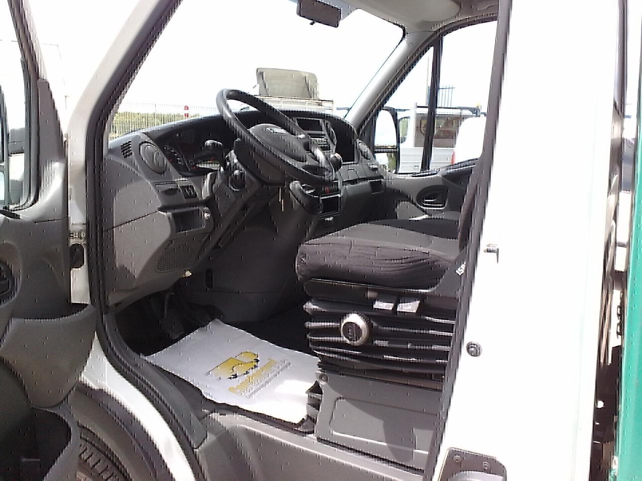 Iveco Daily 35c15 3000cc Centinato - 2014