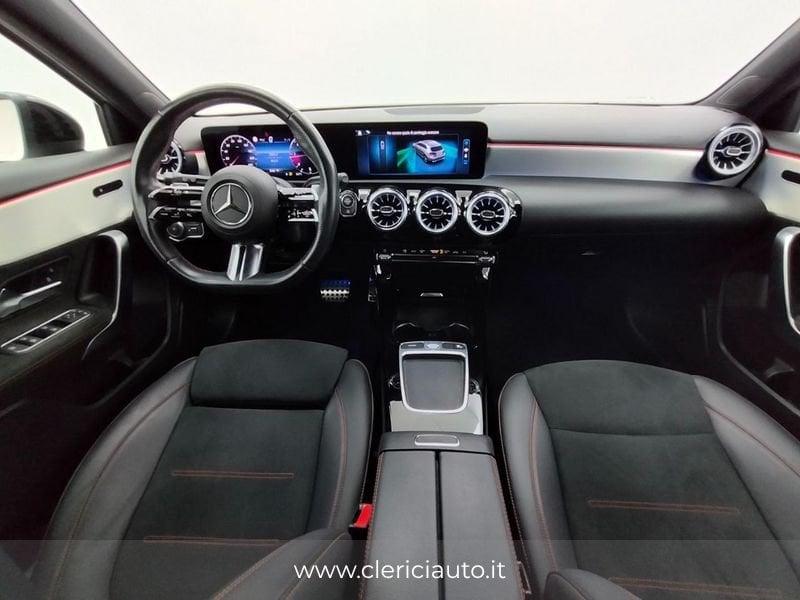 Mercedes-Benz Classe A A 180 d AMG Line Premium Plus auto
