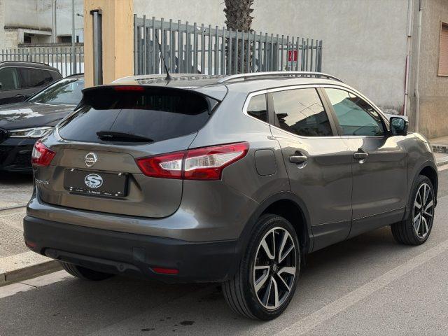 NISSAN Qashqai 1.6dCi Tekna *TETTO*PELLE*NAVI*