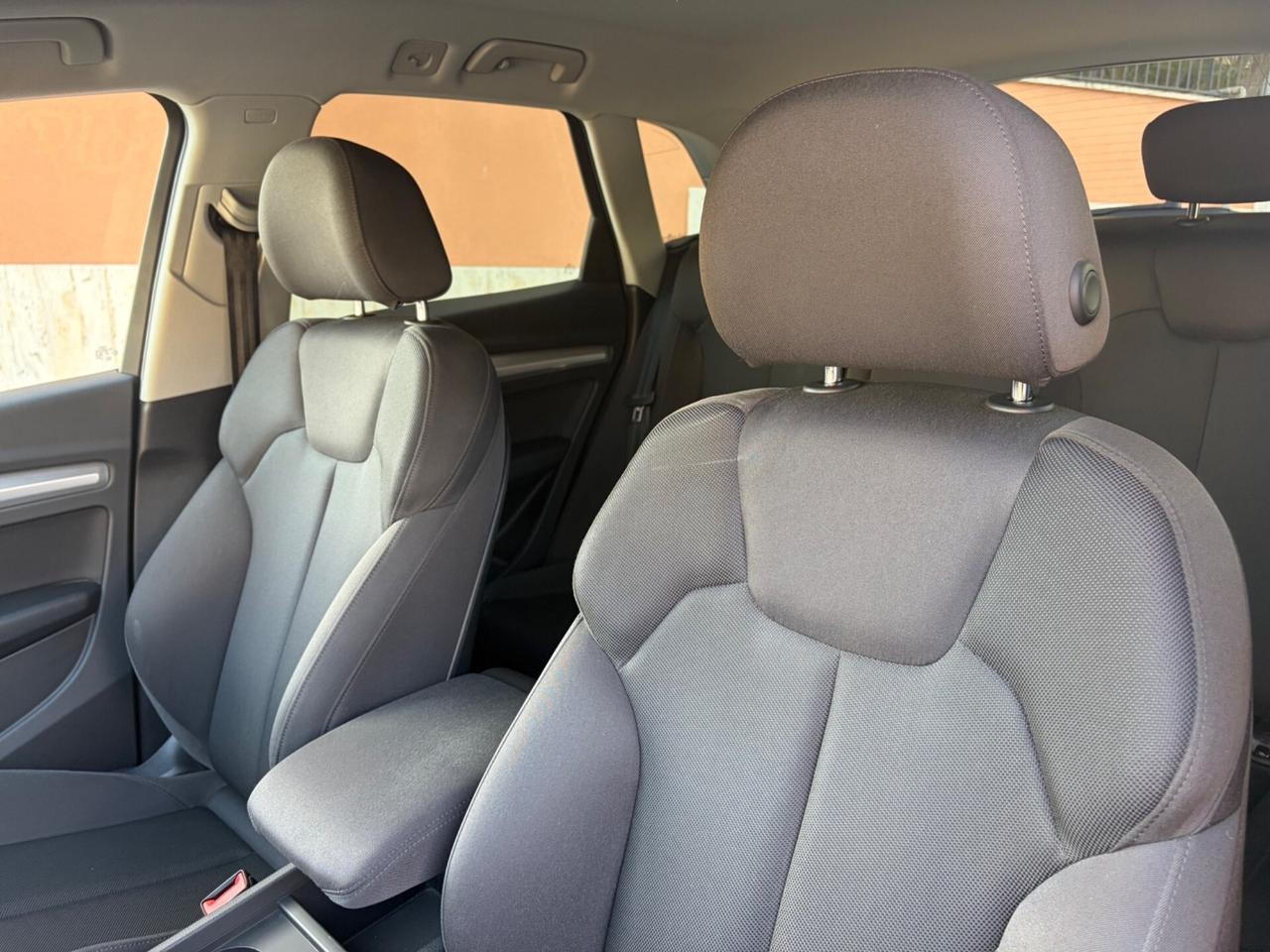 Audi Q5 40 TDI quattro S tronic Sport unico propri