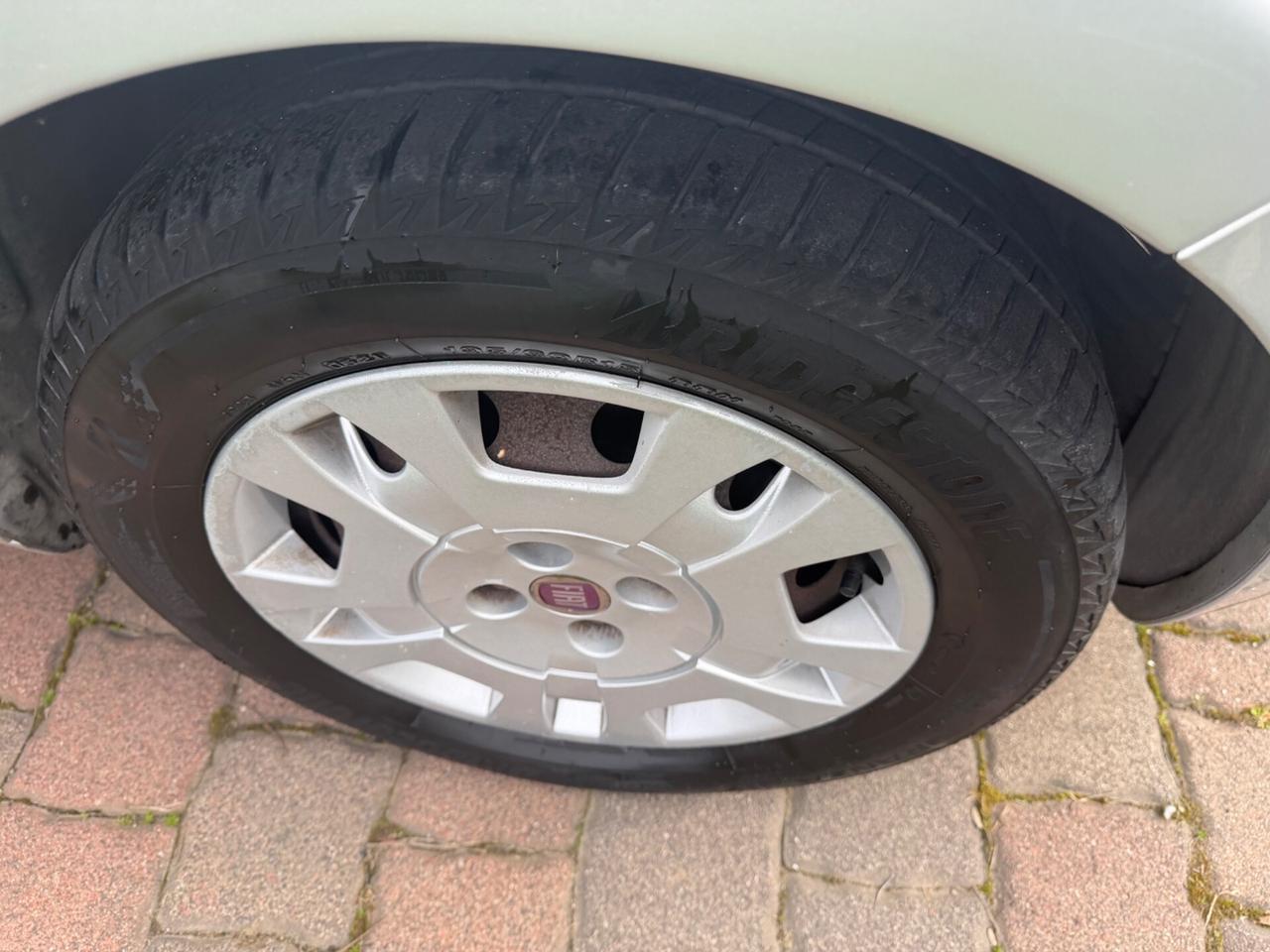 Fiat Idea 1.4 benz 2011 NEOPATENTATI