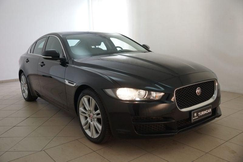 Jaguar XE 2.0 D 180 CV aut. SE