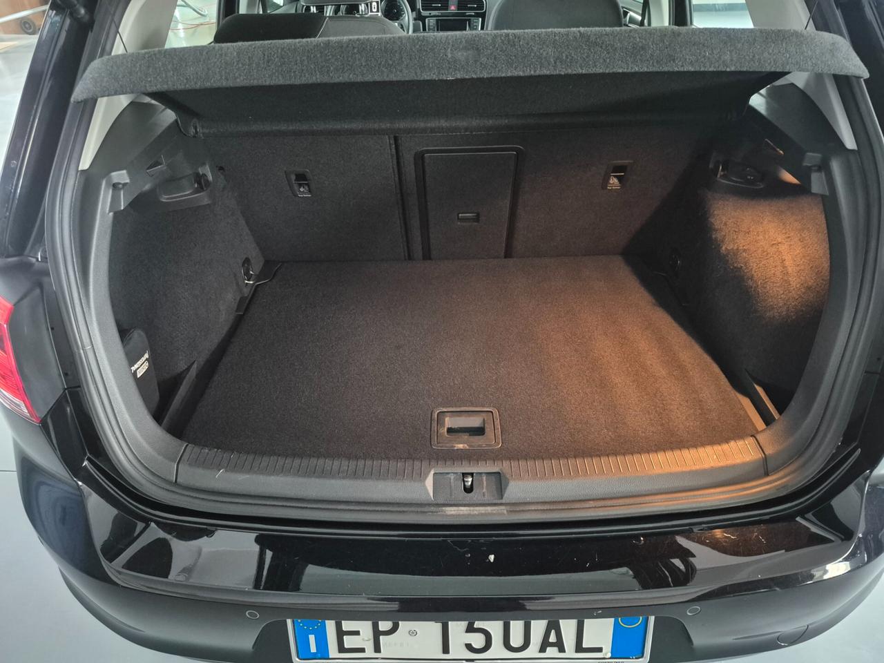 Volkswagen Golf Business 2.0 TDI DSG 5p. Highline BlueMotion Tech.